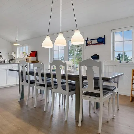 3 Bedroom Cozy In Holiday home *