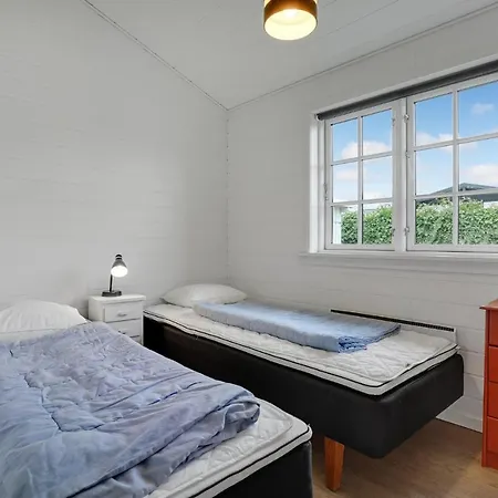 3 Bedroom Cozy In בית נופש
