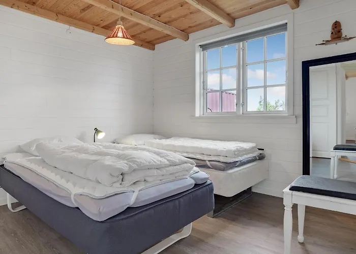 3 Bedroom Cozy In * Bogense